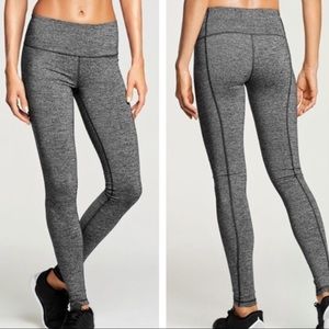 Victoria’s Secret Sport VSX Gray Knockout Leggings
